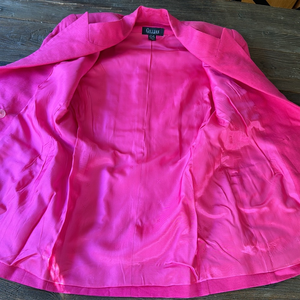 Vintage Gillian 80’s bright pink linen suit set w/original brooch EVC size 6 - Picture 12 of 15